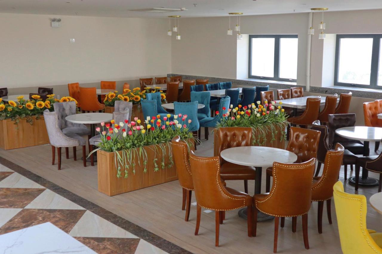 Atp Galaxy Hotel & Apartment Danang المظهر الخارجي الصورة
