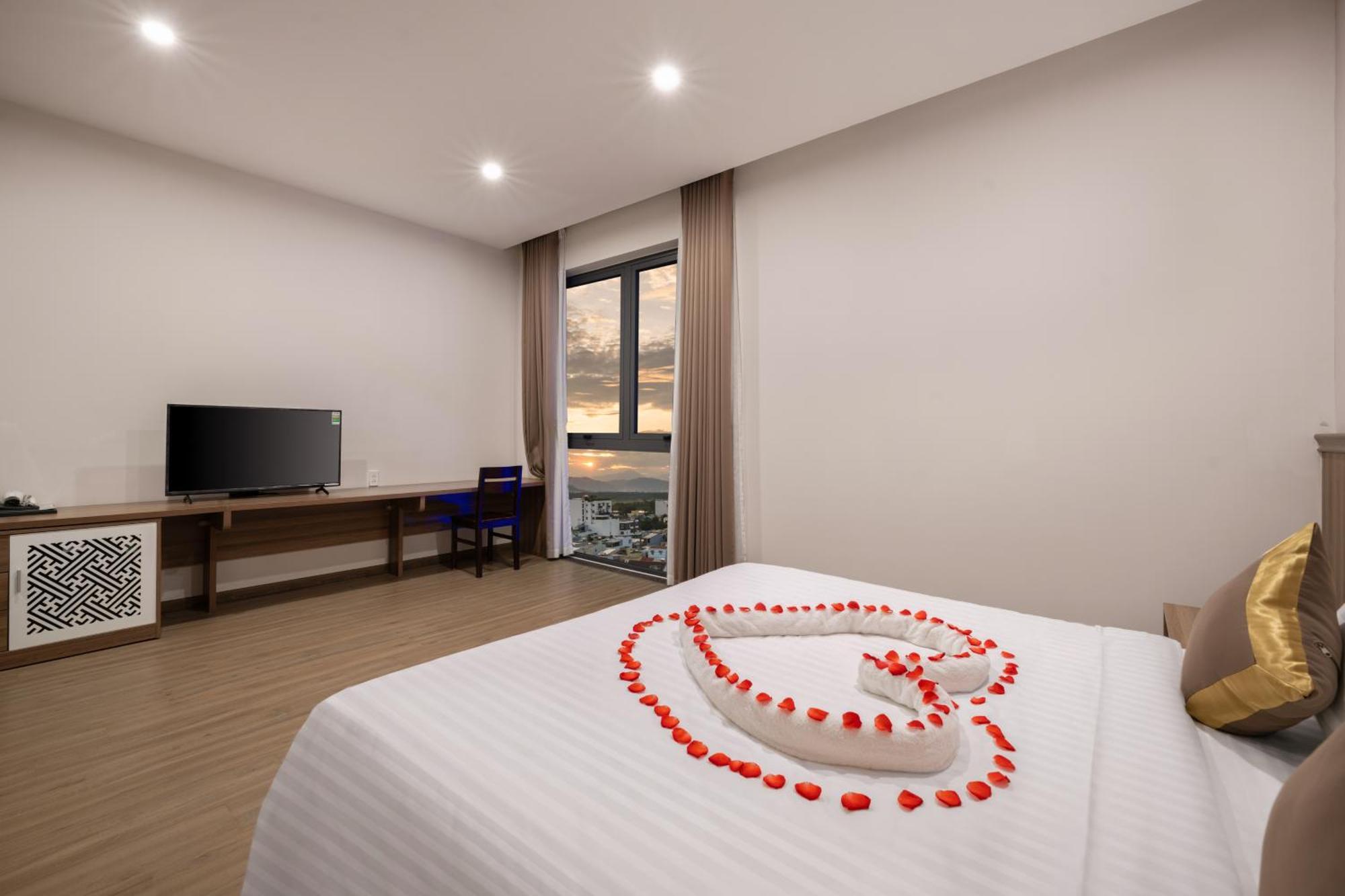 Atp Galaxy Hotel & Apartment Danang المظهر الخارجي الصورة